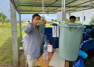 การตรวจวัดคุณภาพน้ำในระบบเลี้ยงปลา ด้วยอุปกรณ์ทดสอบน้ำในฟาร์มเลี้ยงปลา